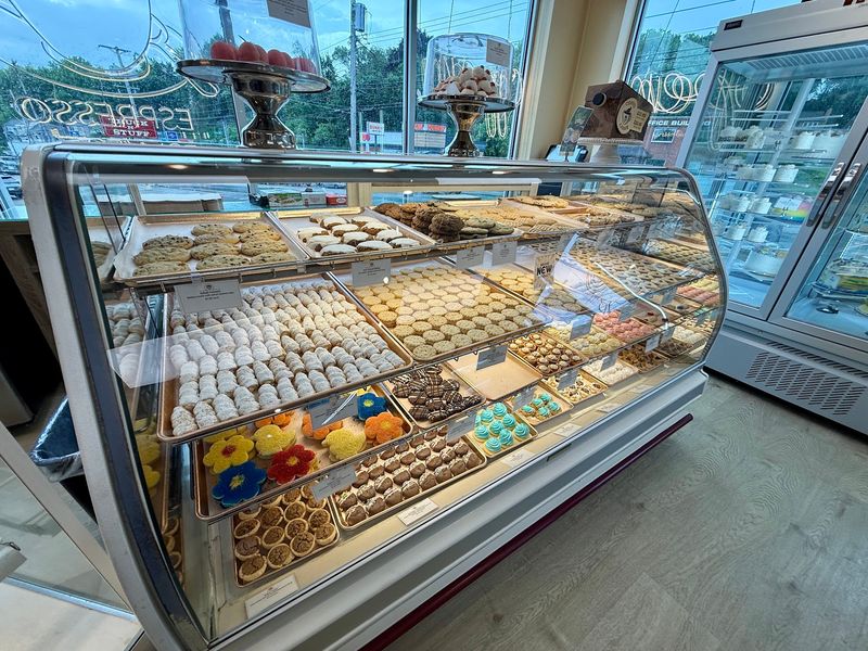 Pastries A-La-Carte, Pittsburgh, PA