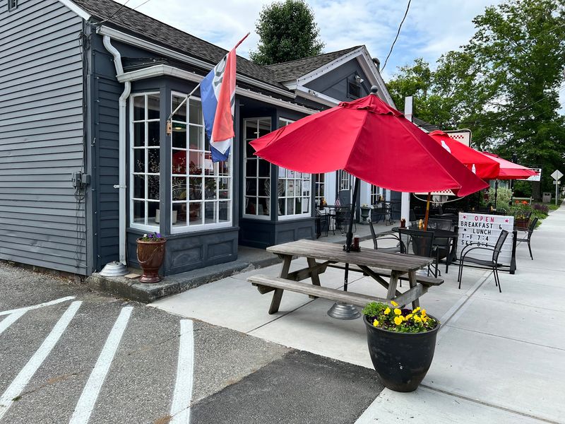 Patio Dining And People Watching