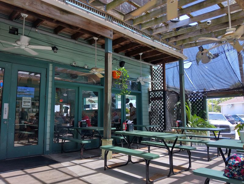 Patio Seats And Island Screens