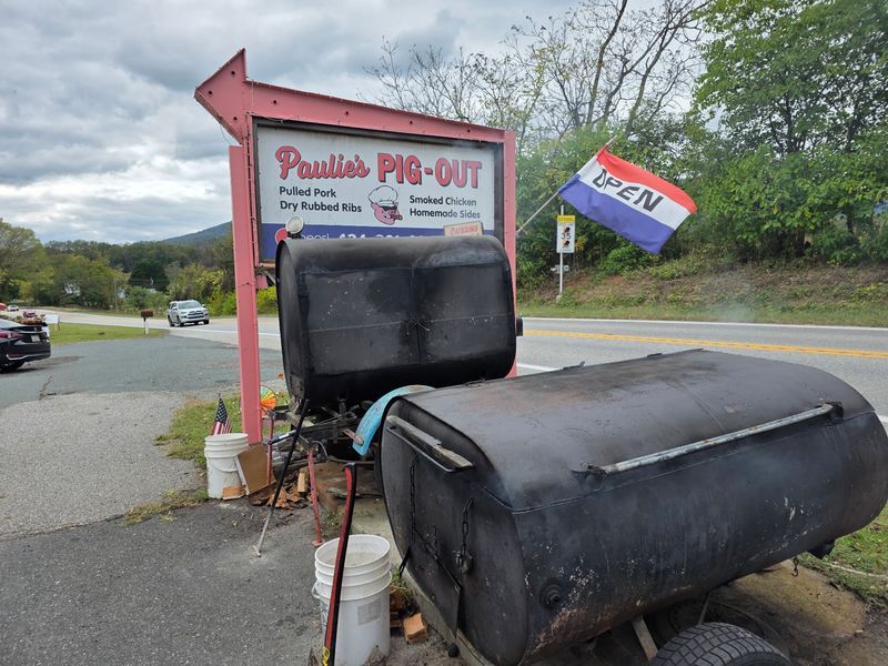 Paulie's Pig Out, Afton, VA
