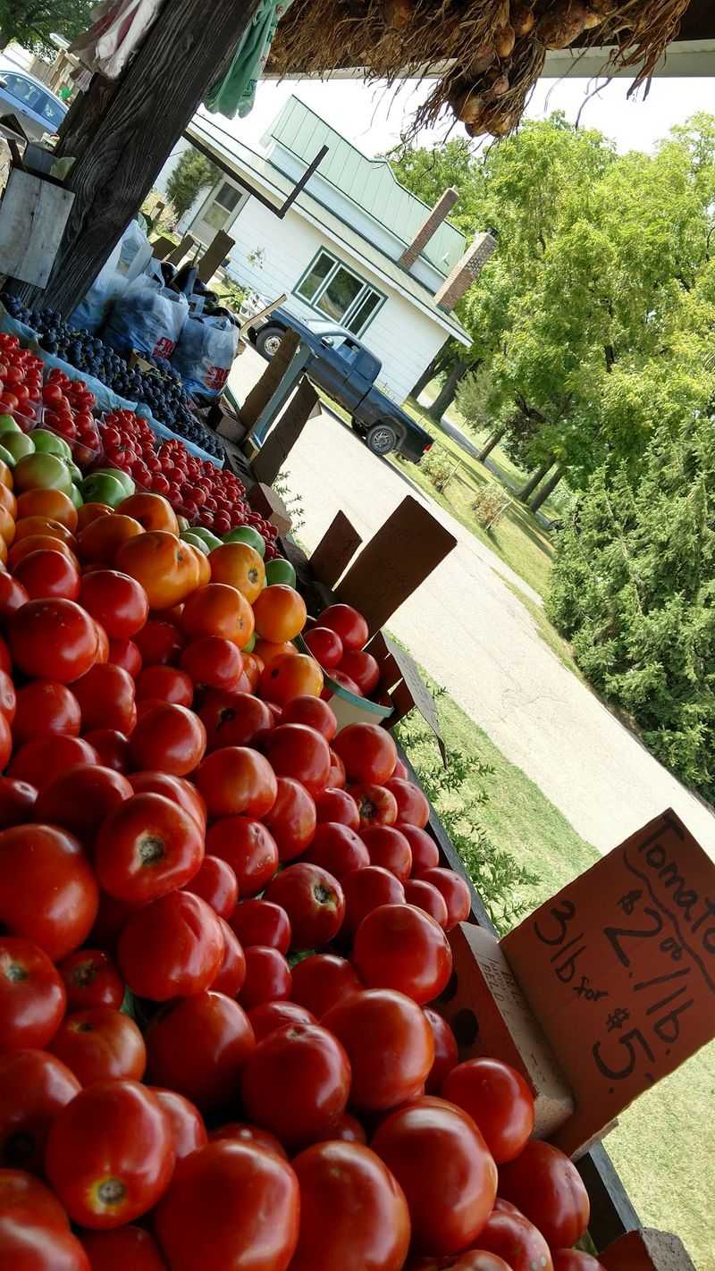 Peaches, Melons, And Produce Off The Truck Peaches, Melons, And Produce Off The Truck