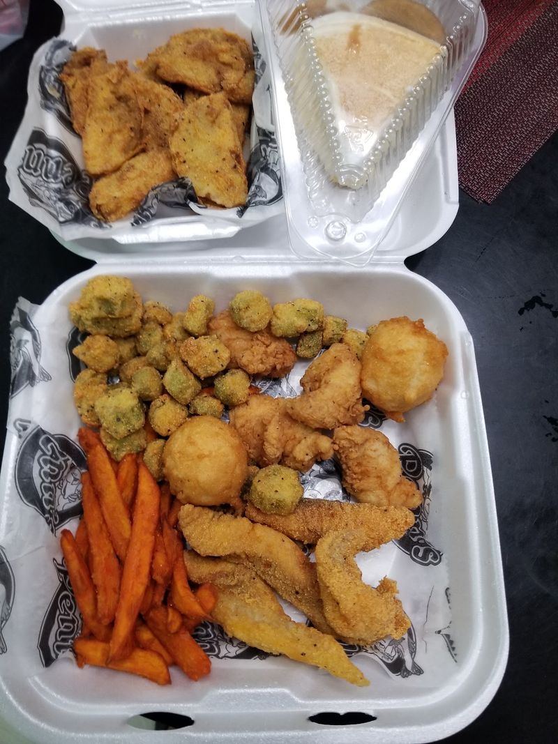Penn's Fish House Restaurants, Canton, MS