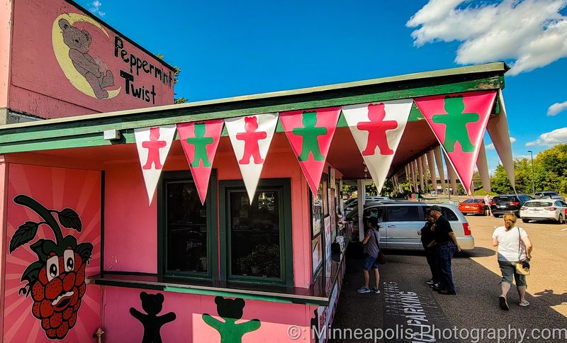 Peppermint Twist Drive-In, Aitkin