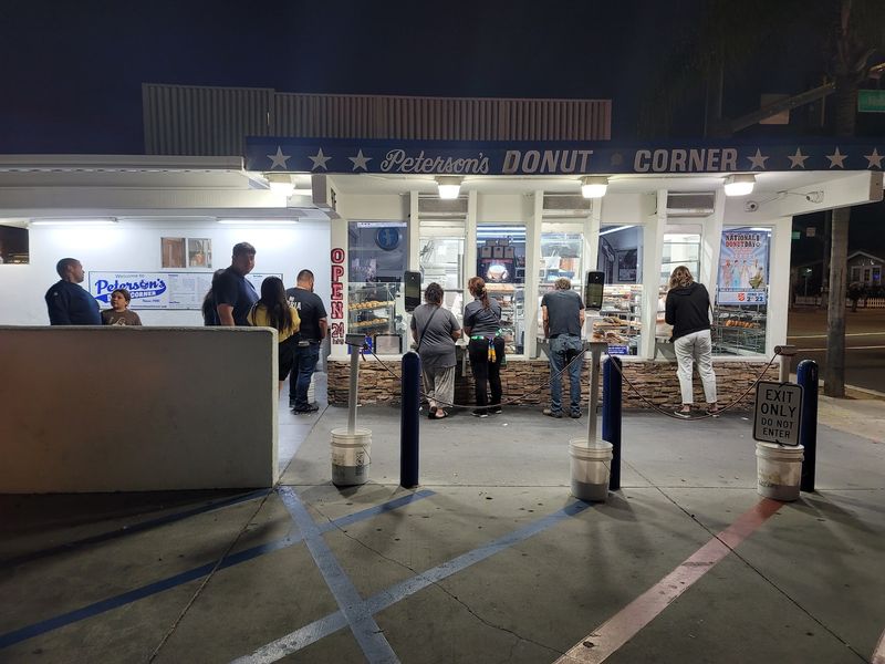 Peterson's Donut Corner, Escondido, CA