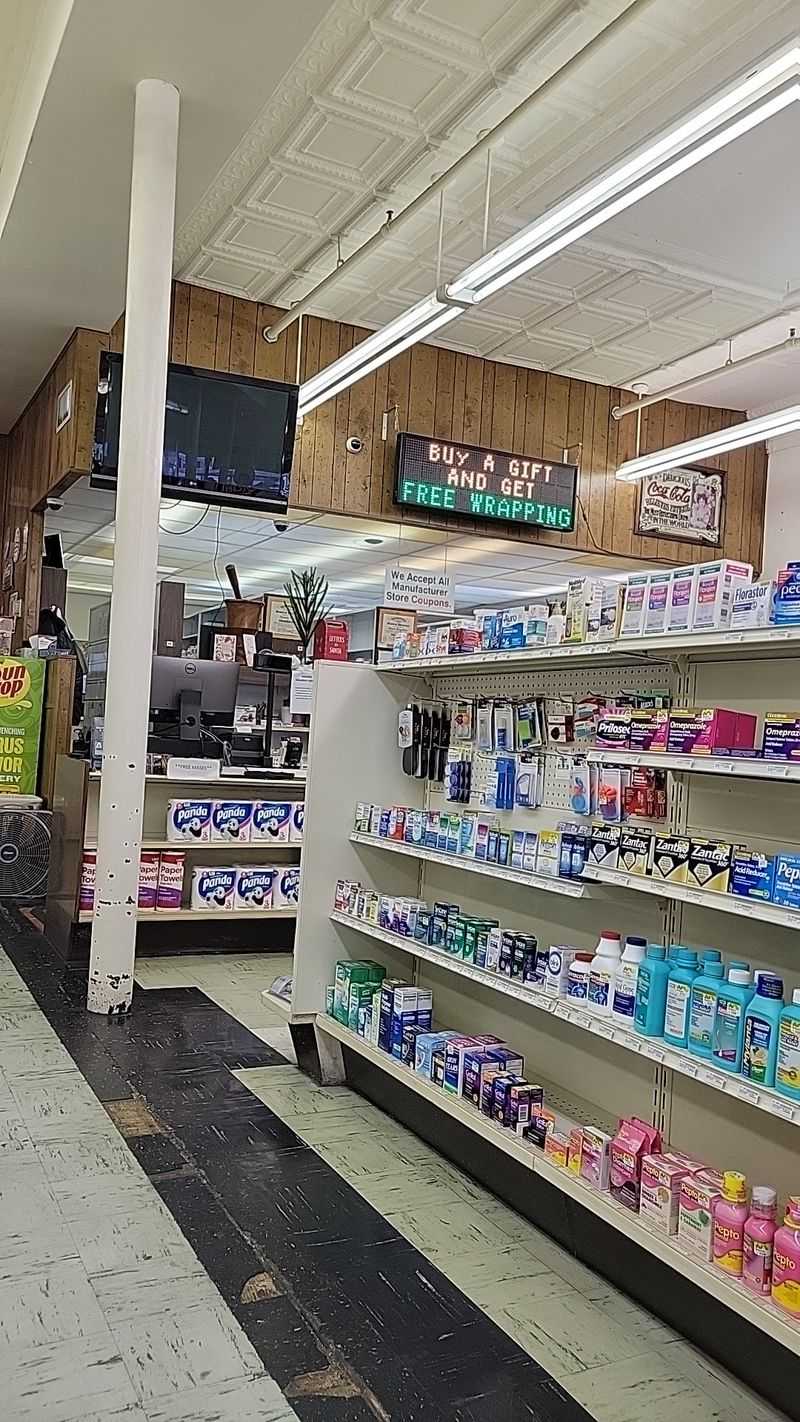 Prescriptions Filled Faster Than the Chains