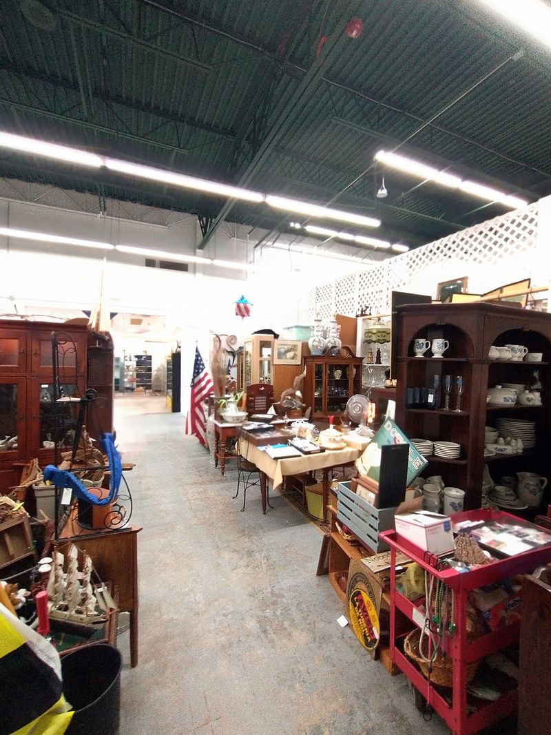 Prices That Keep Bargain Hunters Grinning