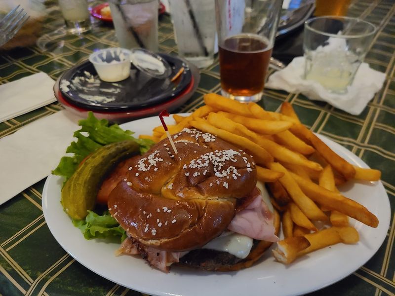 Pub Fare That Keeps It Simple