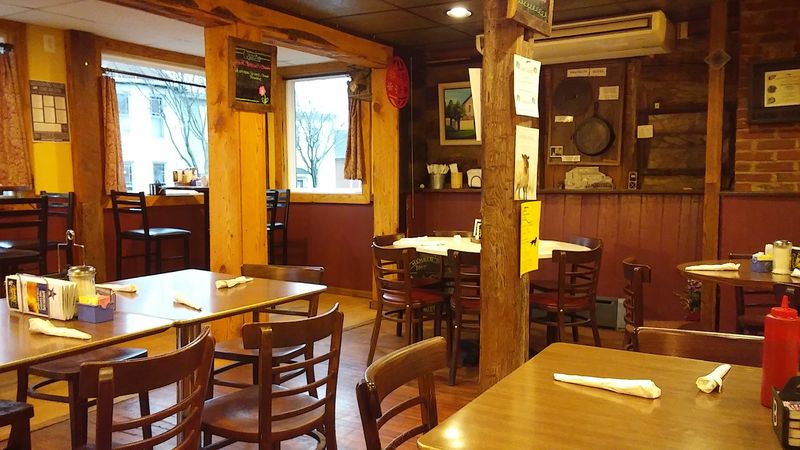 Quaint Country Decor With Real History