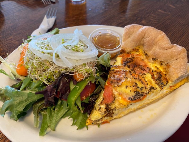 Quiche, Cookies, and the Bakery Rush Quiche, Cookies, and the Bakery Rush