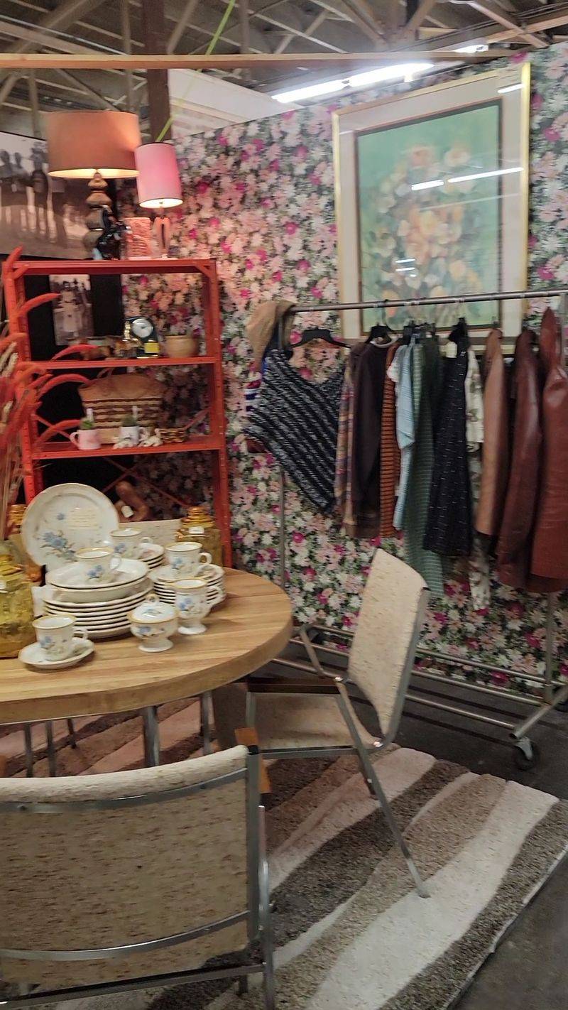 Racks for the Vintage Wardrobe Crowd