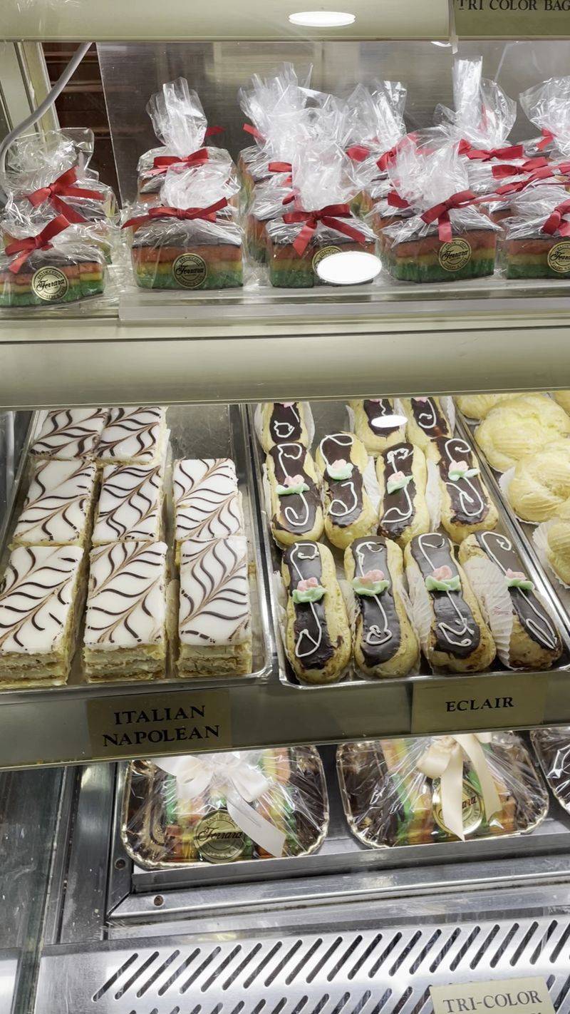 Rainbow Cookies and Classic Sweets