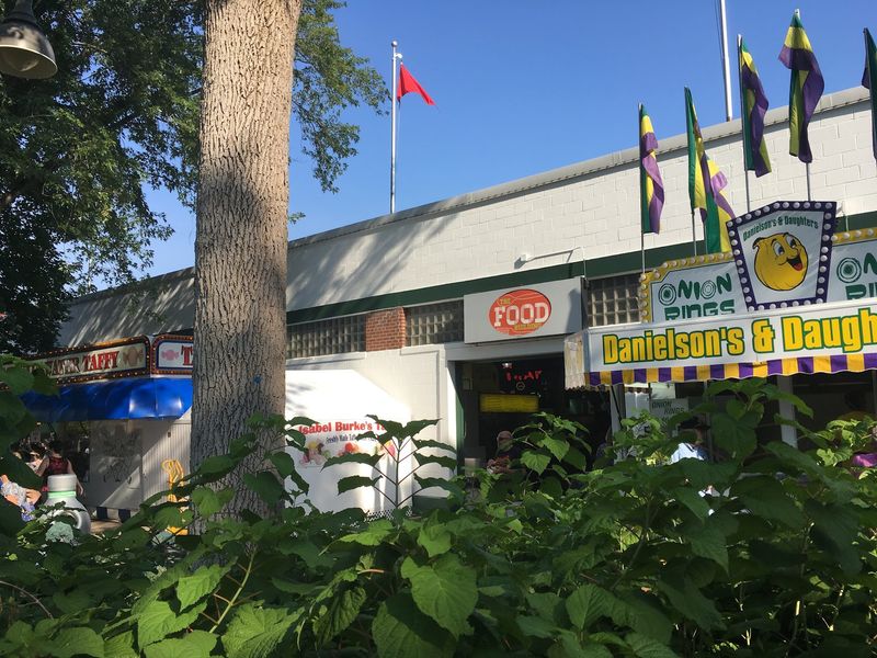 Regional Fair Food Trucks in Greater Minnesota, MN Regional Fair Food Trucks in Greater Minnesota, MN