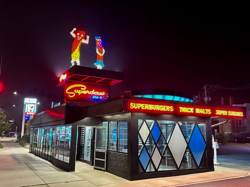 Retro Vibes And People Watching