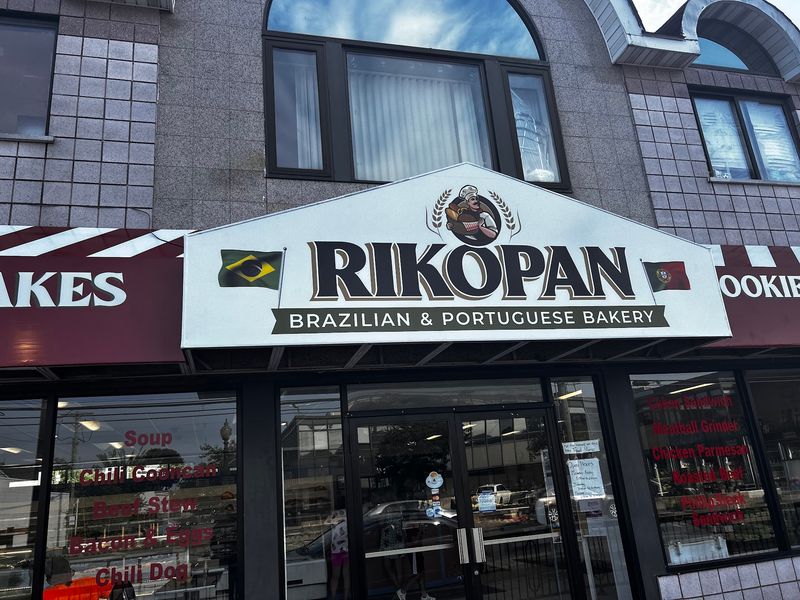 Rikopan Brazilian and Portuguese Bakery, Bridgeport, CT
