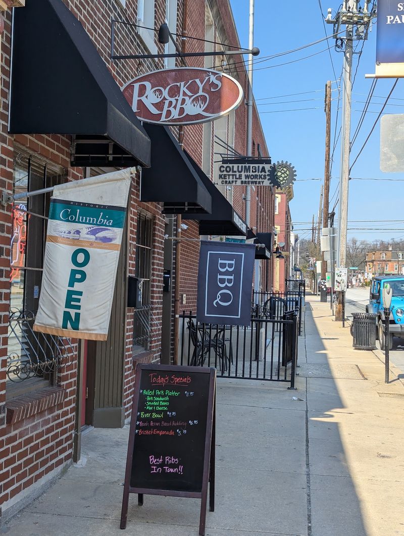 Rocky's BBQ, Columbia, PA