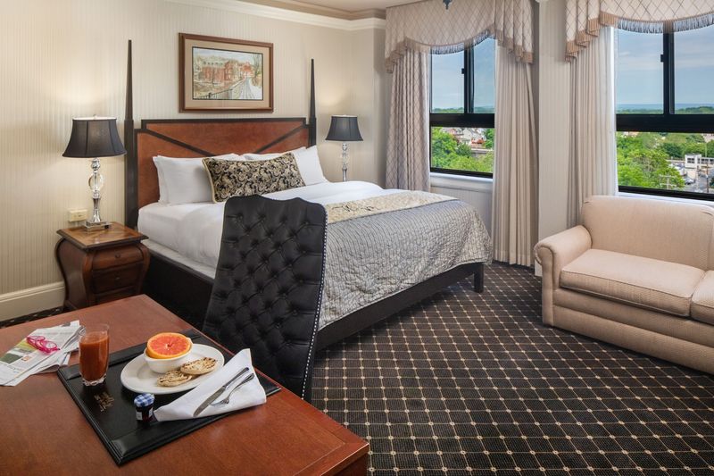 Rooms And Suites With An Old-World Feel Rooms And Suites With An Old-World Feel