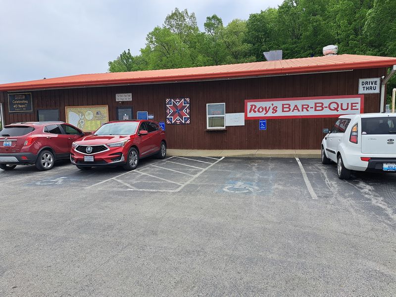 Roy's Bar-B-Que, Russellville, KY