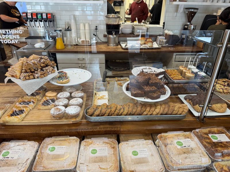 Russell's Cafe & Bakery, Fenton, MO