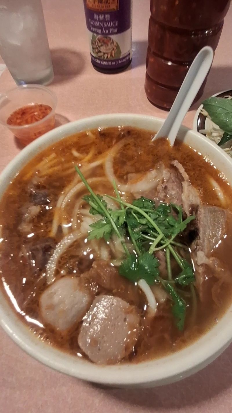 Saigon Phở & Seafood Restaurant, Chandler, AZ
