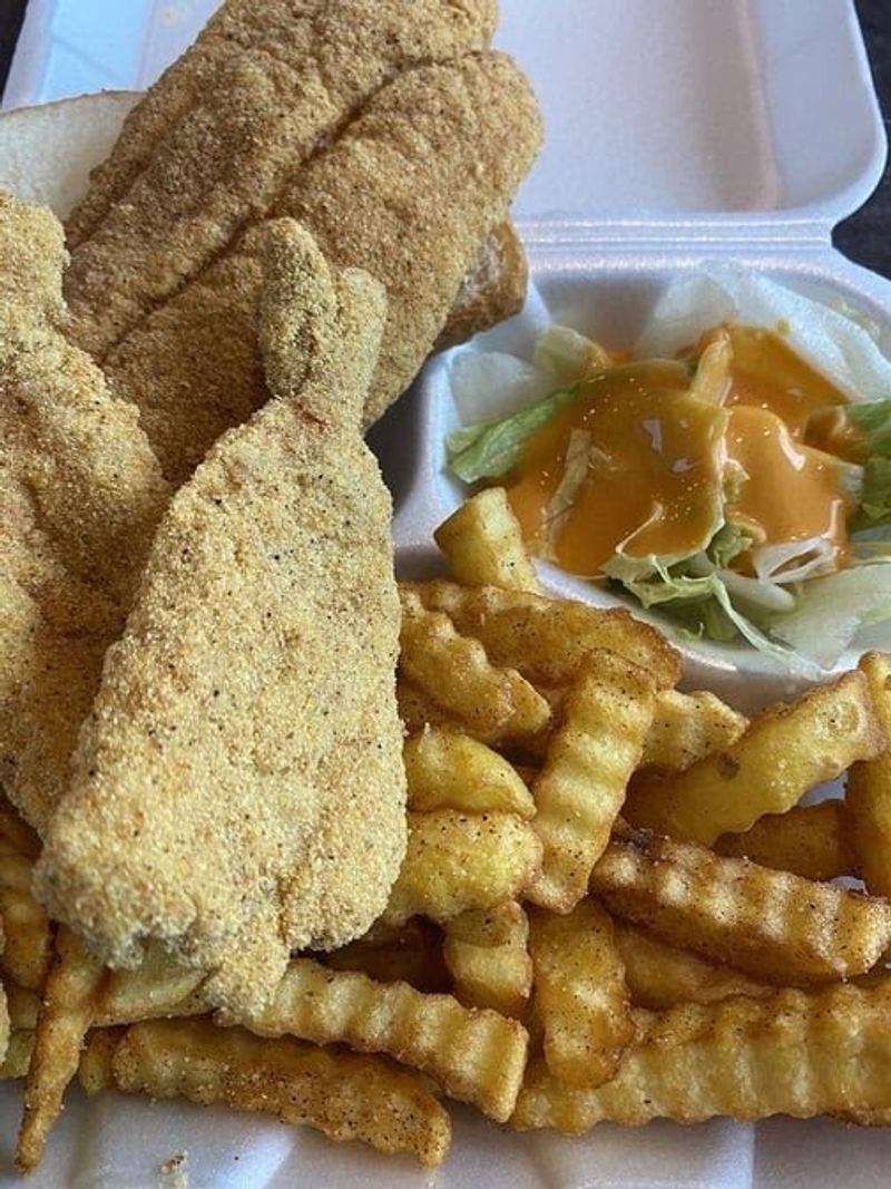 Sartin's Seafood, Nederland area / Louisiana border spots Sartin's Seafood, Nederland area / Louisiana border spots