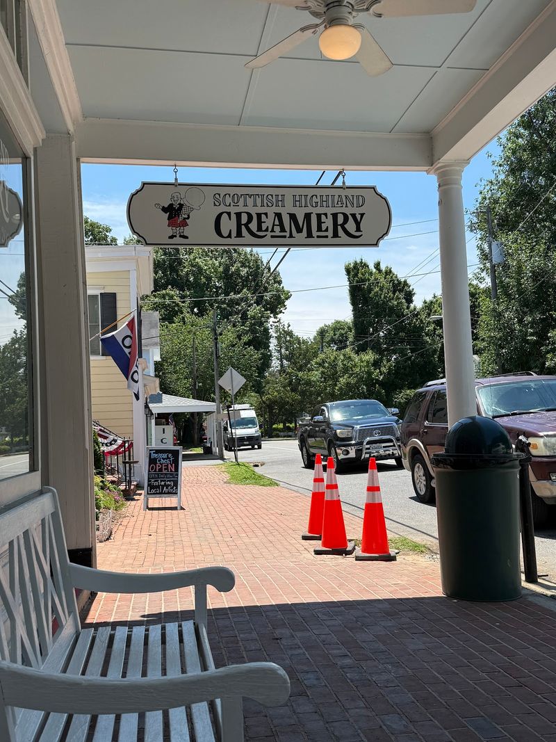 Scottish Highland Creamery, Oxford, MD