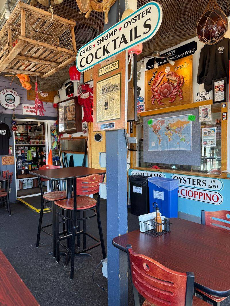 Seating, Lines, And Ordering Tips
