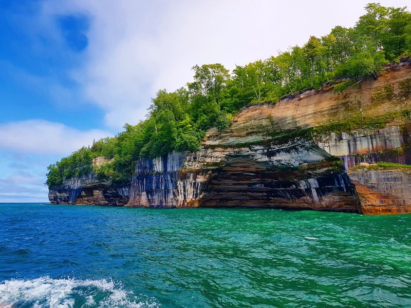 Seeing the Cliffs by Boat Seeing the Cliffs by Boat