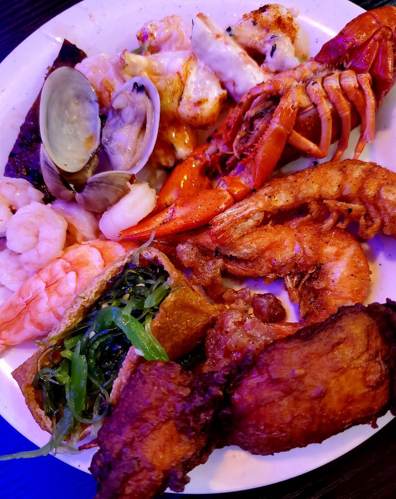 Shellfish, Calamari and More from the Sea Shellfish, Calamari and More from the Sea