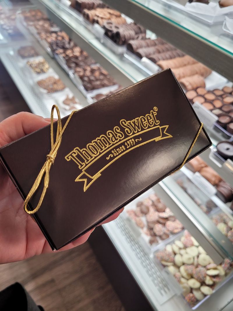 Shipping Sweets Across the Miles