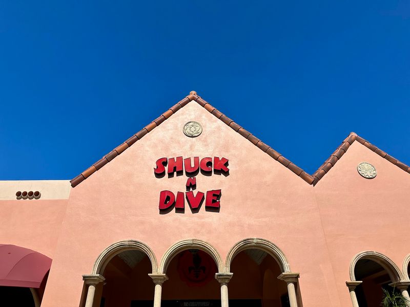 Shuck N Dive, Fort Lauderdale, FL