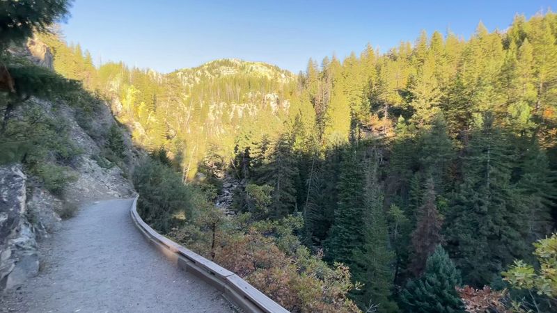 Side Trails Like the Uranium Prospect Route