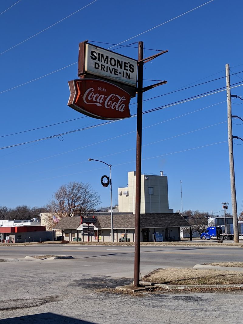 Simone's Drive-In, El Dorado Springs, MO