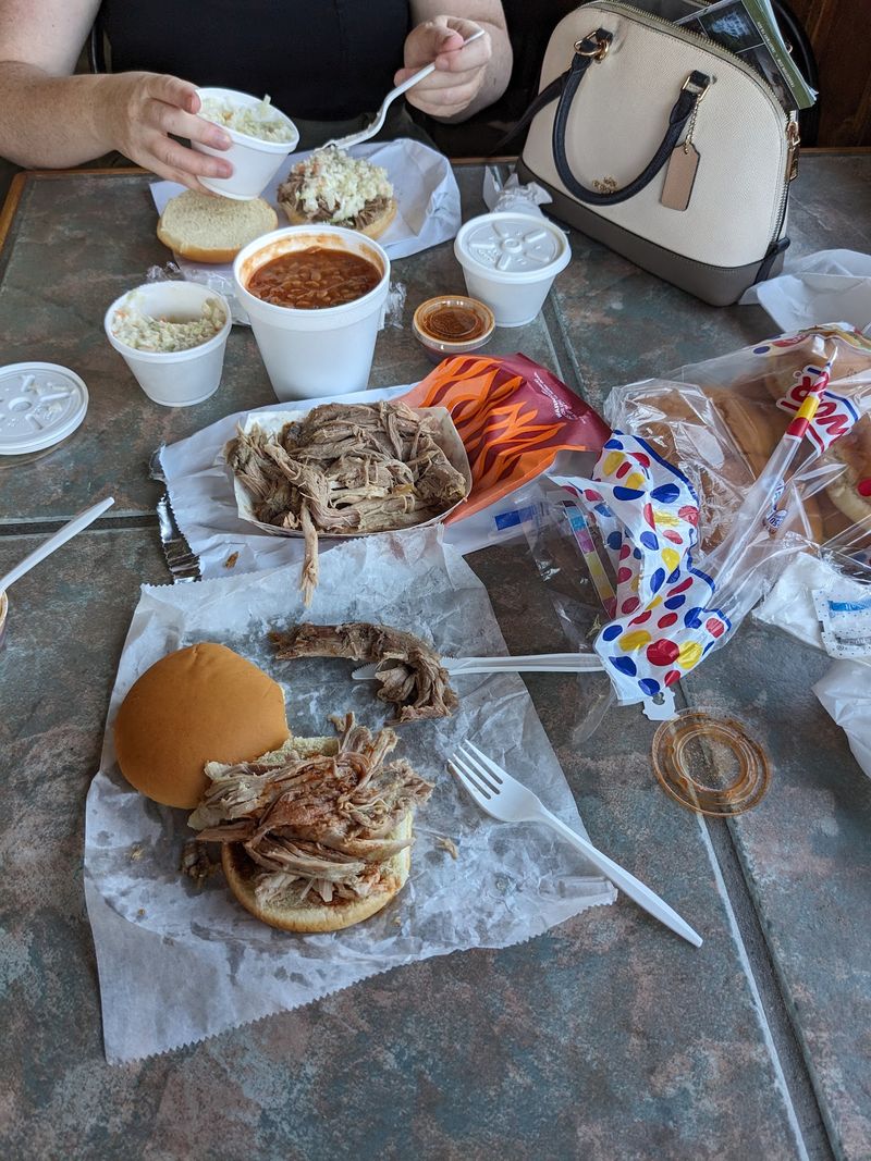 Slaw And Sauce, Your Way