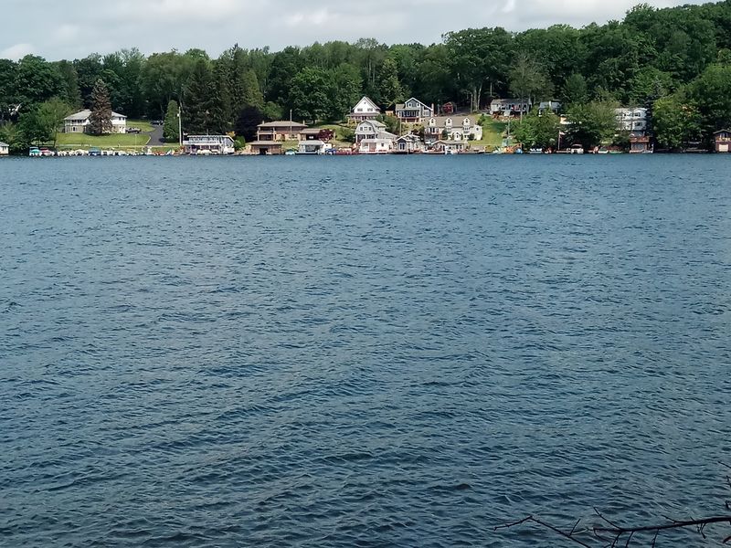Small Town Scale, Big Retiree Appeal