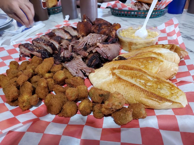 Smoke N Bones BBQ, St. Louis, MO