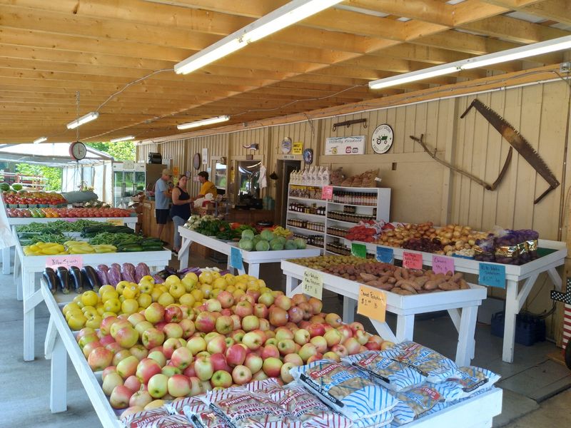 Smokey Mountain produce, Sevierville, TN