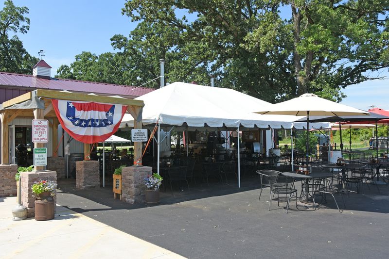 Smokin Coop BBQ Pit, Belvidere, IL Smokin Coop BBQ Pit, Belvidere, IL