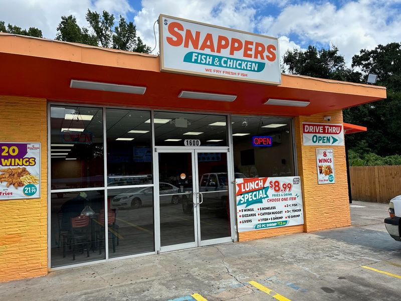 Snappers, Fish, And Chicken, Tallahassee, FL