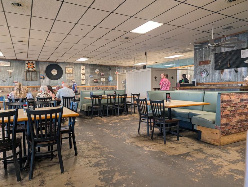 Southern Fried Kitchen, Buffalo, MO