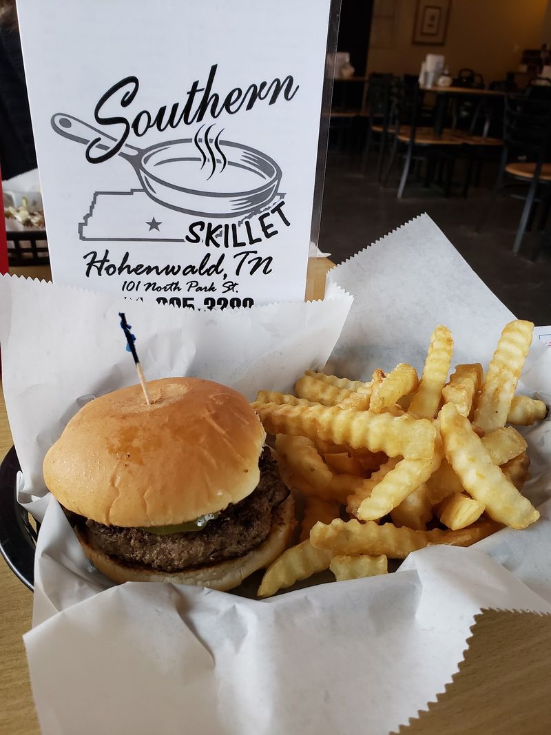 Southern Skillet, Hohenwald, TN