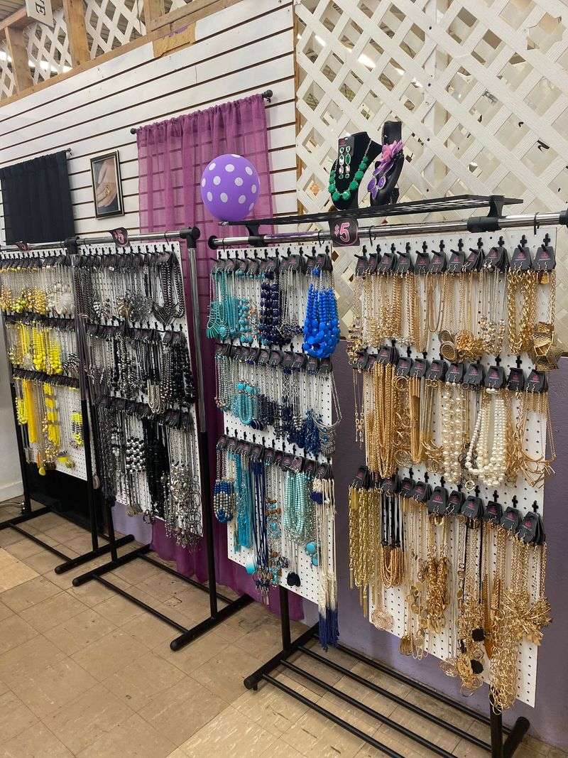 Sparkle, Stones, And Shiny Finds