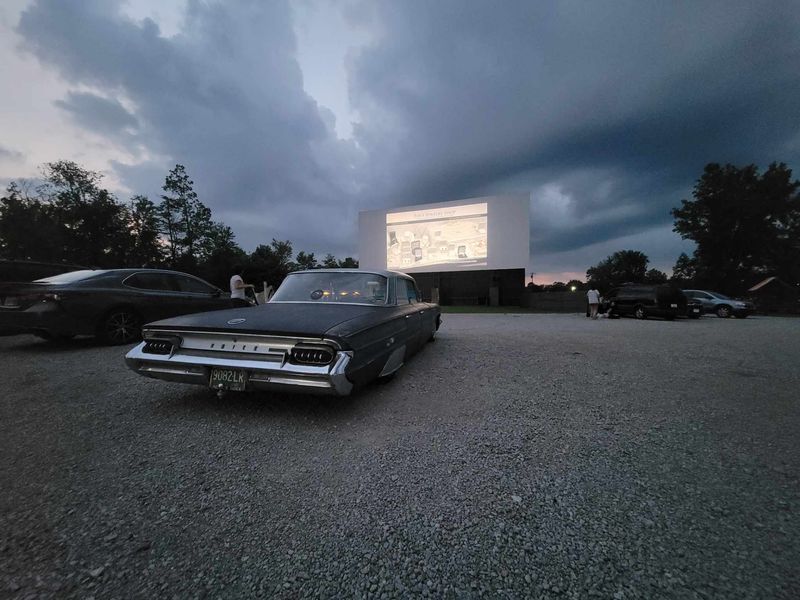 Starlite Drive-In, Amelia, Ohio Starlite Drive-In, Amelia, Ohio