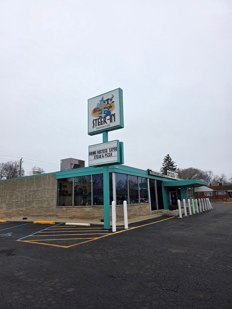 Steer-In, Indianapolis, IN