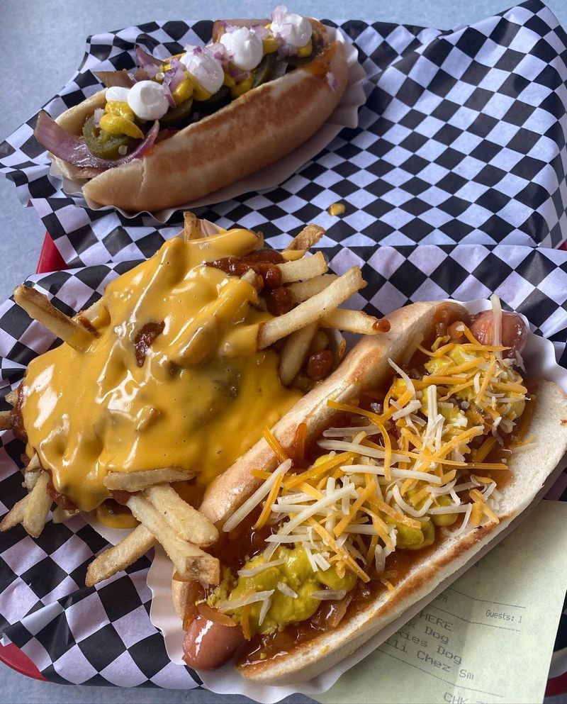 Steve's Snappin' Dogs, Denver, CO