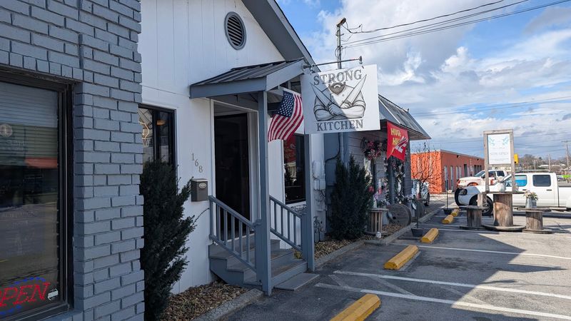 Strong Kitchen, Cookeville, TN