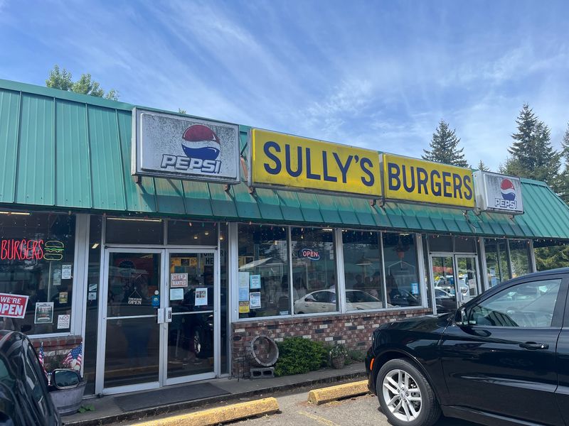 Sully's Drive-In, Forks, WA