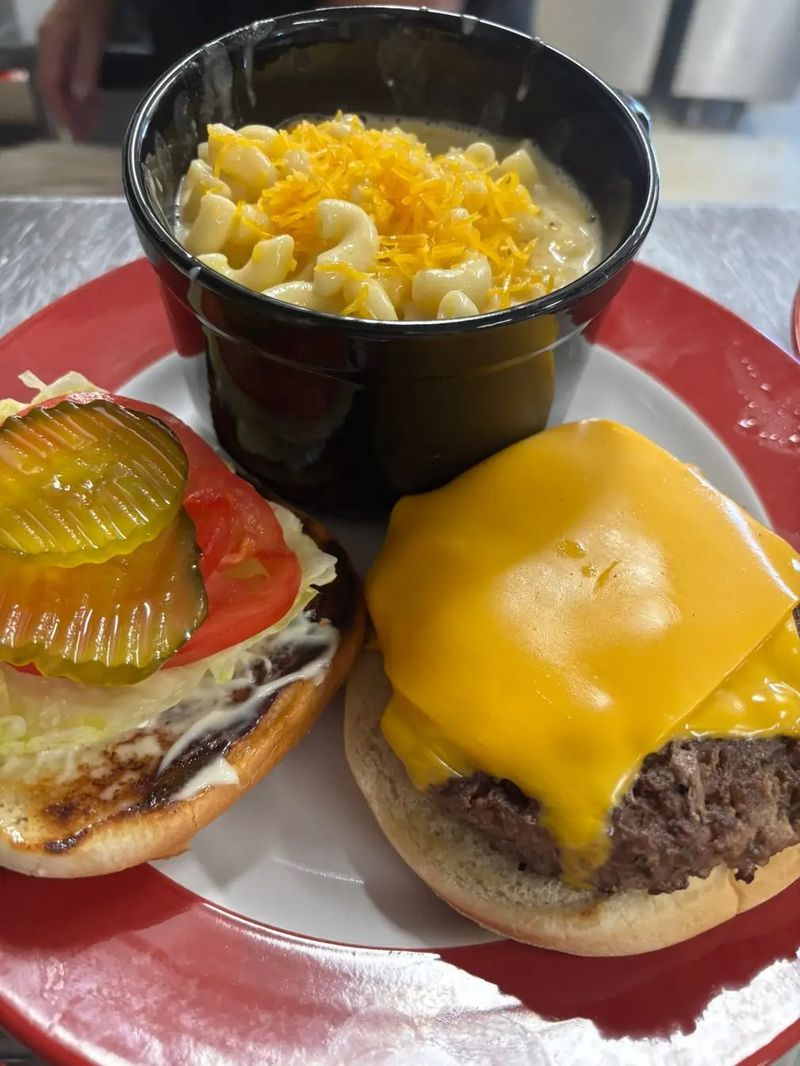 Sunny's Café, Dayton, NV