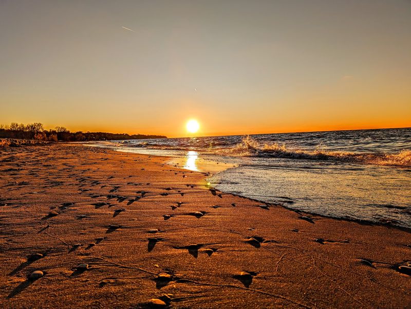 Sunsets, Quiet Hours and Winter Walks Sunsets, Quiet Hours and Winter Walks