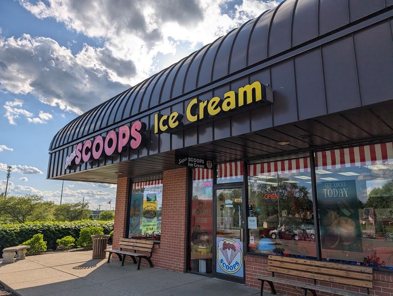 Super Scoops Ice Cream, Dayton, OH