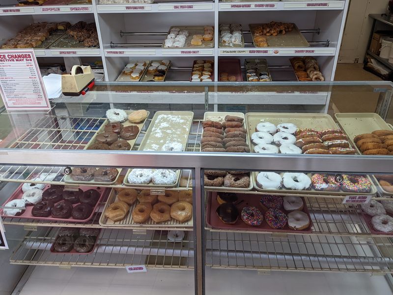 Suzy-Jo Donuts, Bridgeport, PA